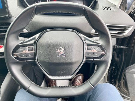 2023 Peugeot 3008 - photo 8