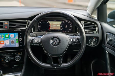 2020 Volkswagen Golf - photo 22