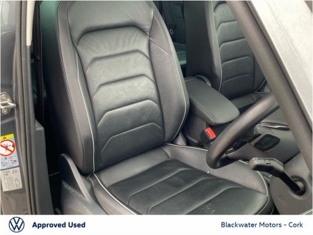 2020 Volkswagen Tiguan - photo 8