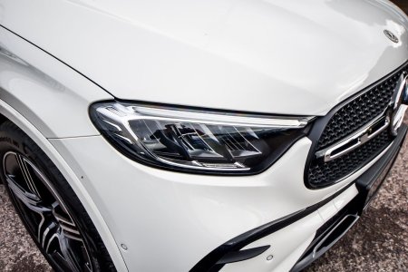 2026 Mercedes-Benz GLC - photo 9