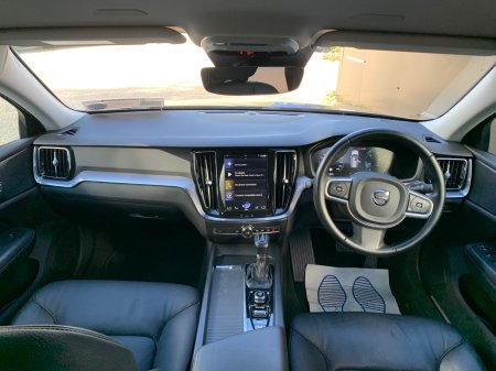 2020 Volvo V60 - photo 15