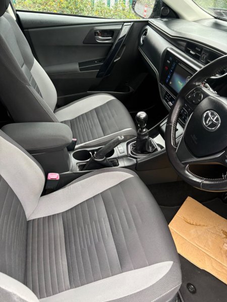 2016 Toyota Auris - photo 9
