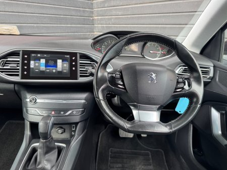 2014 Peugeot 308 - photo 12