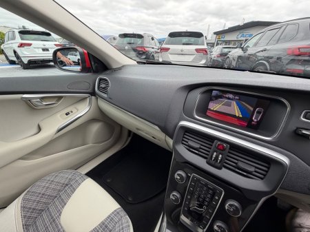 2018 Volvo V40 - photo 27