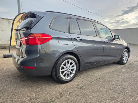 2021 BMW 2-Series Gran Tourer - photo 7