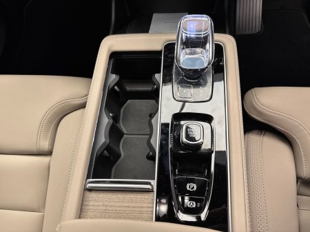 2026 Volvo XC90 - photo 16