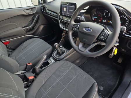 2021 Ford Fiesta - photo 11