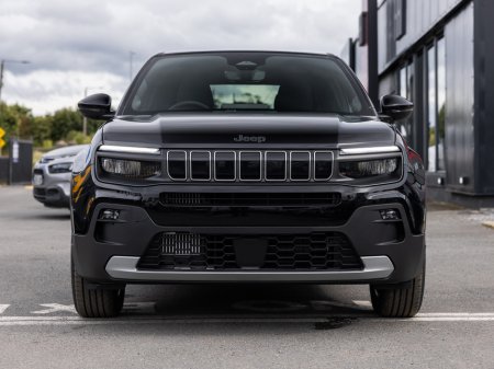 2026 Jeep Avenger - photo 2
