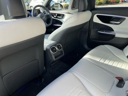 2026 Mercedes-Benz C-Class - photo 21