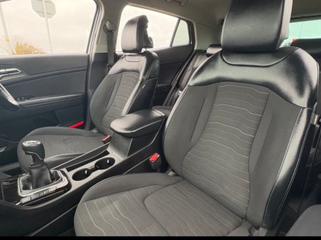 2023 Kia Sportage - photo 10