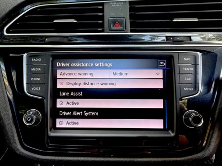2017 Volkswagen Tiguan - photo 21