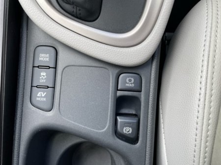 2023 Toyota Yaris - photo 15