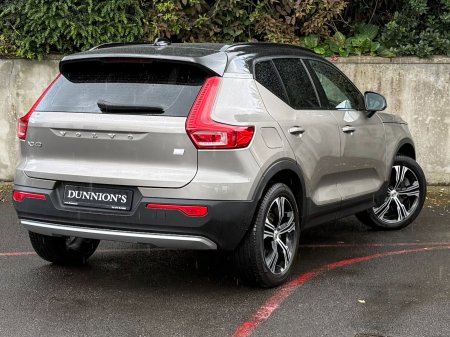 2022 Volvo XC40 - photo 6