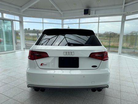 2015 Audi S3 - photo 4