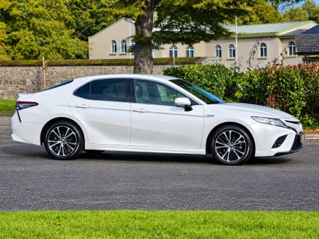 2019 Toyota Camry - photo 8