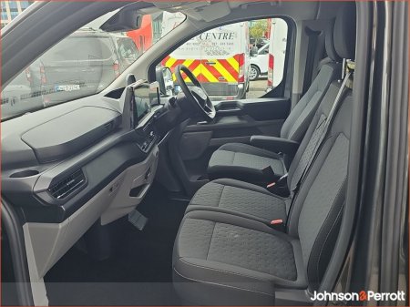 2026 Ford Transit Custom - photo 3