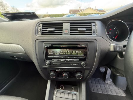 2016 Volkswagen Jetta - photo 20