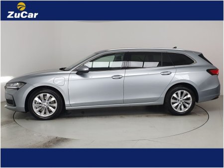 2025 Skoda Superb - photo 5