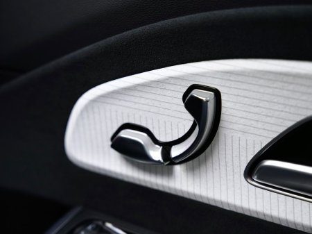 2025 Mercedes-Benz CLA - photo 22
