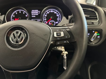 2014 Volkswagen Golf - photo 27