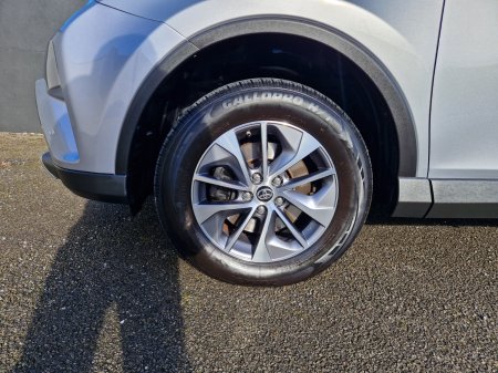 2018 Toyota RAV4 - photo 9