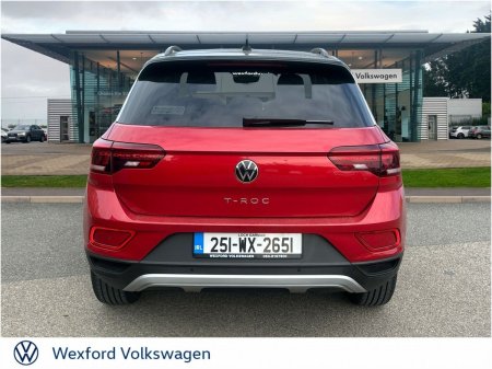 2025 Volkswagen T-Roc - photo 13