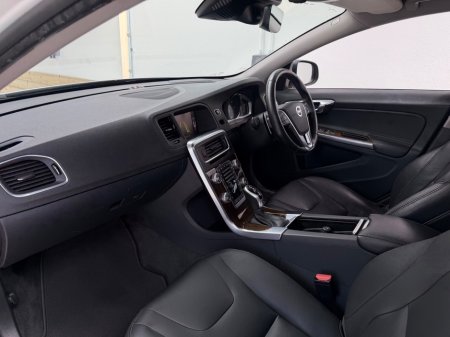 2018 Volvo V60 - photo 15