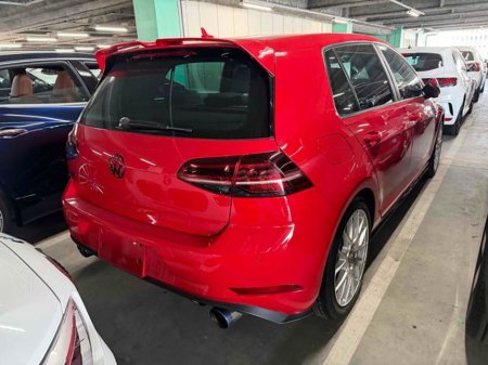 2017 Volkswagen Golf - photo 2