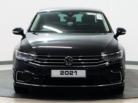 2021 Volkswagen Passat - photo 9