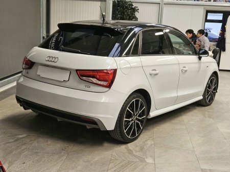 2016 Audi A1 - photo 2