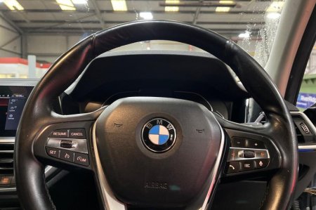 2021 BMW 3-Series - photo 12