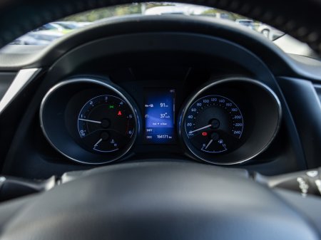 2017 Toyota Auris - photo 12