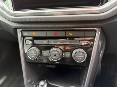 2021 Volkswagen T-Roc - photo 24
