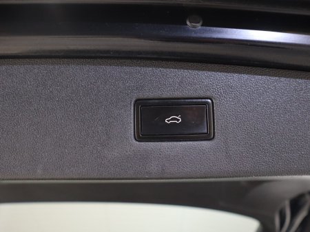 2020 Volkswagen Tiguan - photo 28