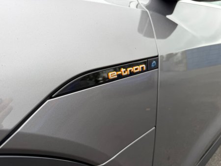 2021 Audi e-tron - photo 14
