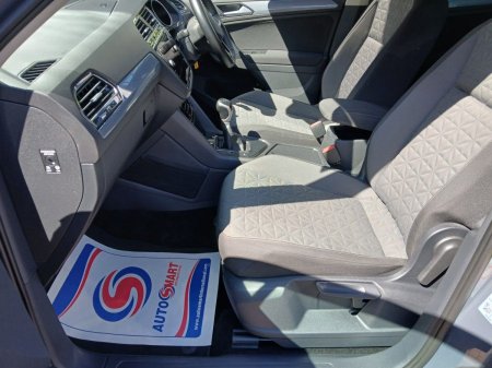 2021 Volkswagen Tiguan - photo 15