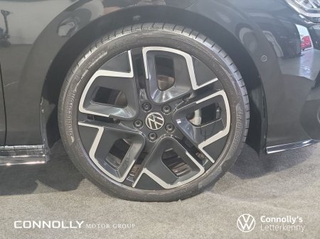 2026 Volkswagen Golf - photo 7