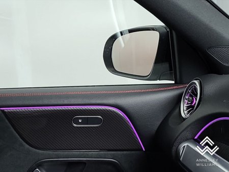 2023 Mercedes-Benz GLB - photo 23