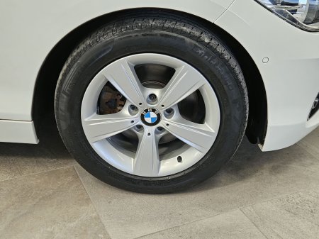 2017 BMW 1-Series - photo 6