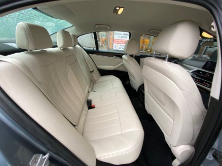 2020 BMW 5-Series - photo 21