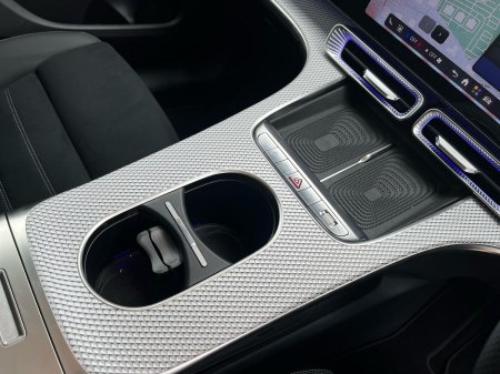 2026 Mercedes-Benz GLC - photo 20