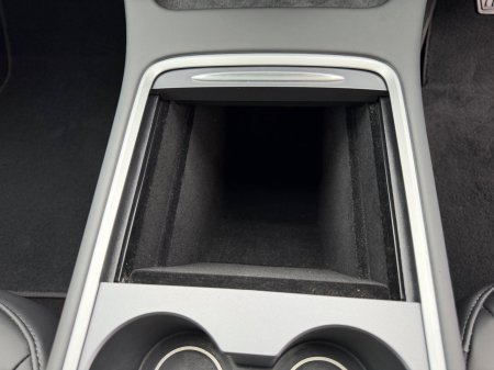 2023 Tesla Model Y - photo 19