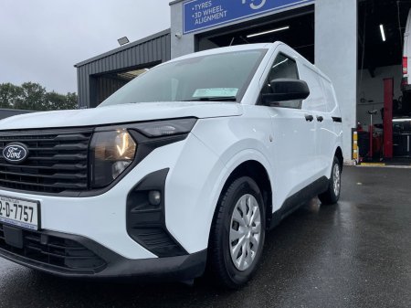2024 Ford Transit Courier - photo 10