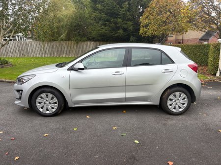 2021 Kia Rio - photo 3