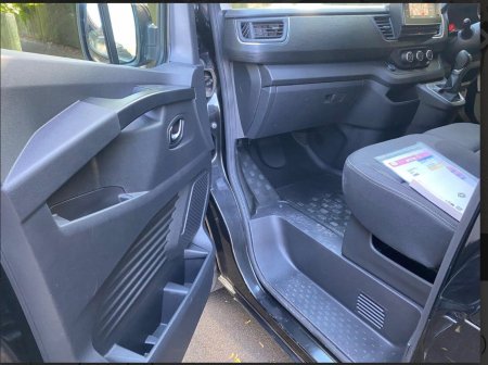 2023 Renault Trafic - photo 16