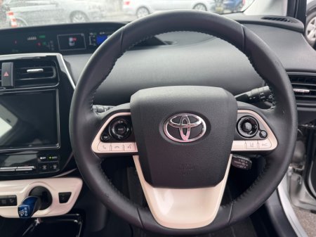 2017 Toyota Prius - photo 10
