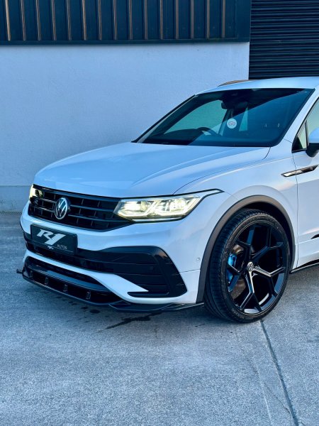2020 Volkswagen Tiguan - photo 2