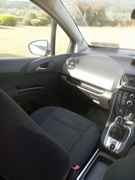 2015 Opel Meriva - photo 9