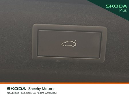 2025 Skoda Superb - photo 10