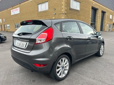 2017 Ford Fiesta - photo 6